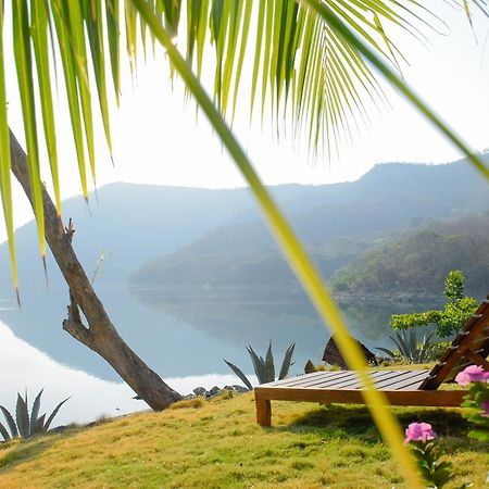 Apoyo Lodge La Laguna Екстериор снимка